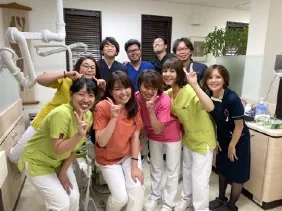 スタッフ集合写真