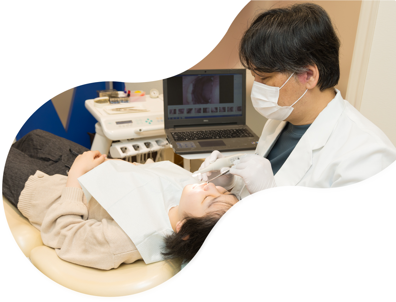 しらかば歯科の診療の様子