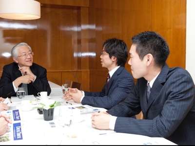 座談会
